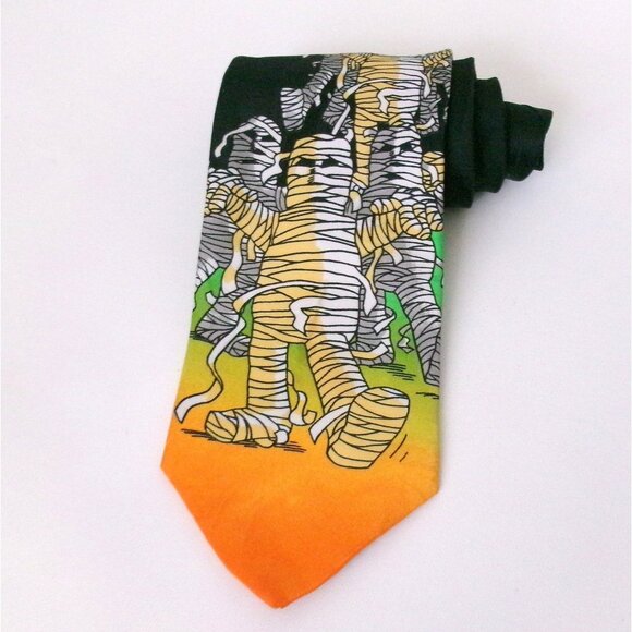 Vintage Hallmark Halloween Men's Tie Mummies NovelTies Spooky Necktie - Picture 1 of 6